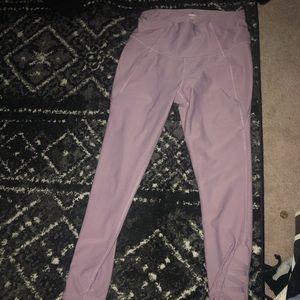 Workout leggings. SQUAT PROOF!